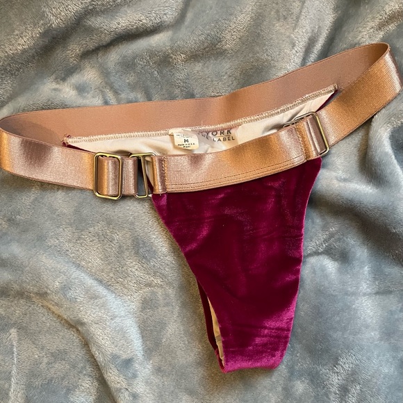 JYORK The Label Marlo Bottoms in Rose Velvet Size M Never worn - Picture 3 of 6